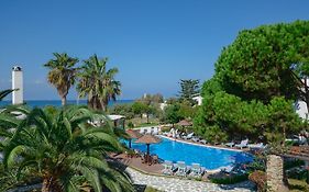 Alkyoni Beach Hotel